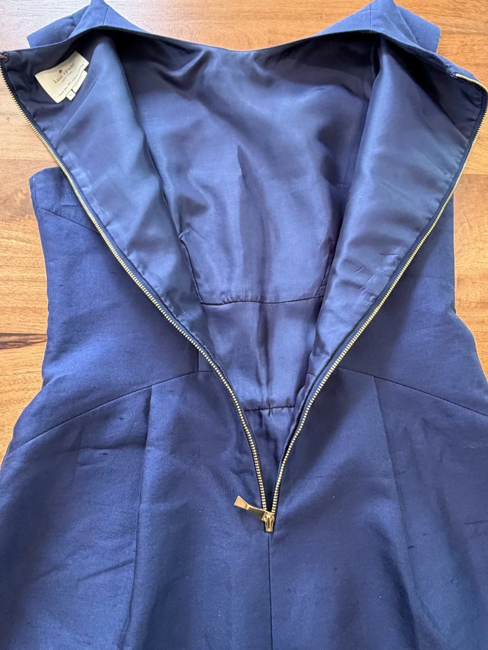 kate spade Silk ‘Vail’ Dress w/ Pleats and Cap Sleeve in Navy Size 6